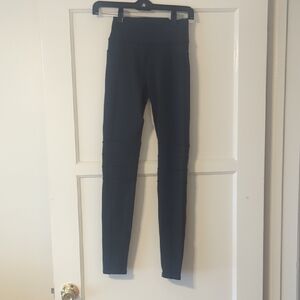 ALO Yoga Dark Green High-Waist XXS Leggings With Black Piping